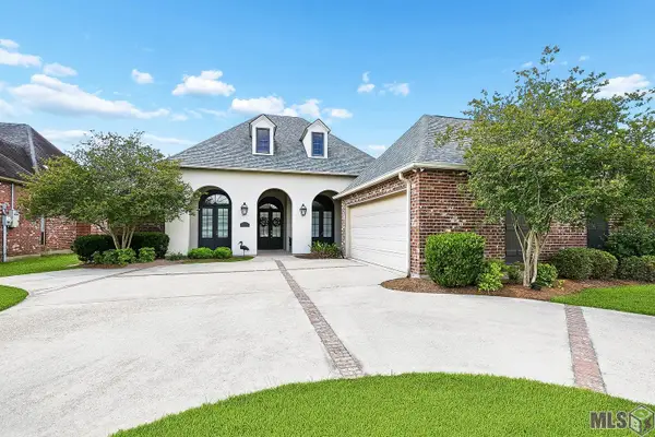 18433 Lake Harbor Ln, Prairieville, LA 70769