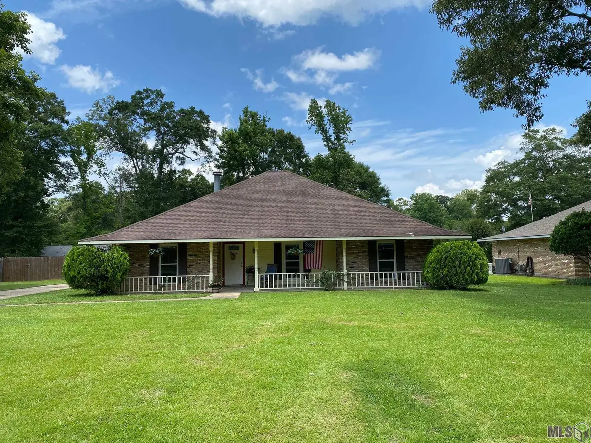 17049 S Bristle Cone Ct, Greenwell Springs, LA 70739 - #1