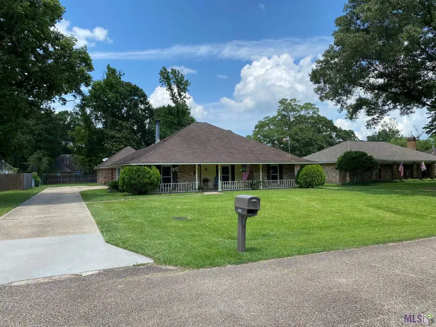 17049 S Bristle Cone Ct, Greenwell Springs, LA 70739 - #2