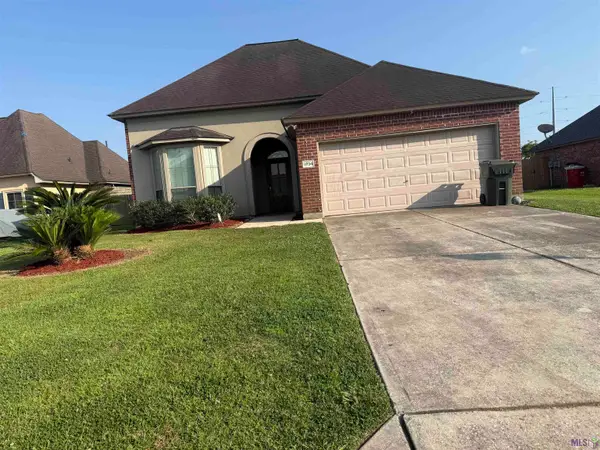 6034 Tuscany Ln, Sorrento, LA 70778