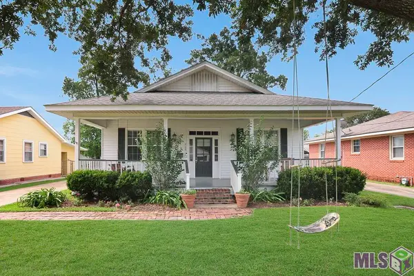 529 Maryland Ave, Port Allen, LA 70767
