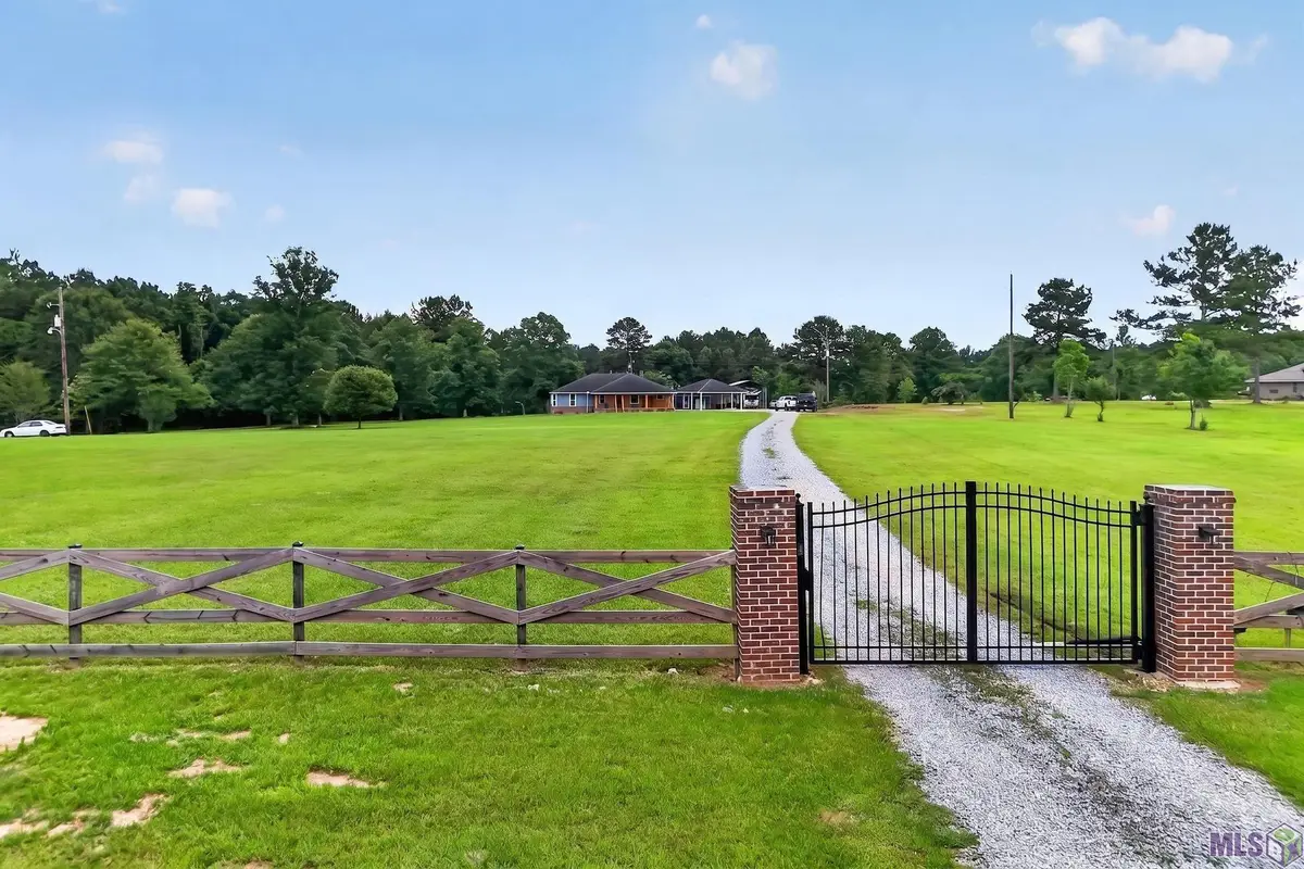 7735 Highway 10, Ethel, LA 70730 - #1