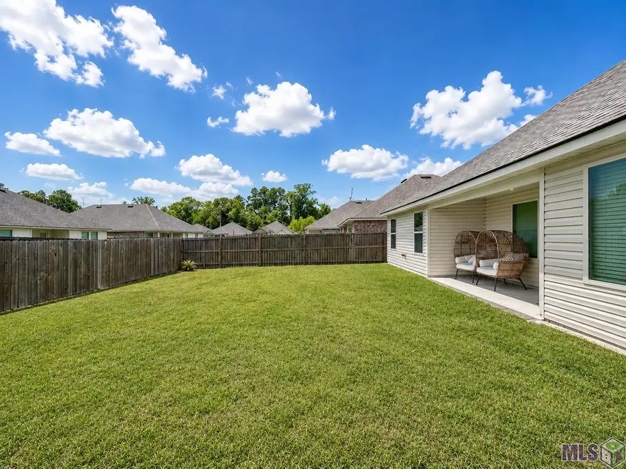 30716 Pine Grove Dr, Denham Springs, LA 70726 - #3