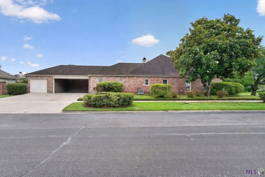 5413 N Pointer Ct, Baton Rouge, LA 70808 - #2