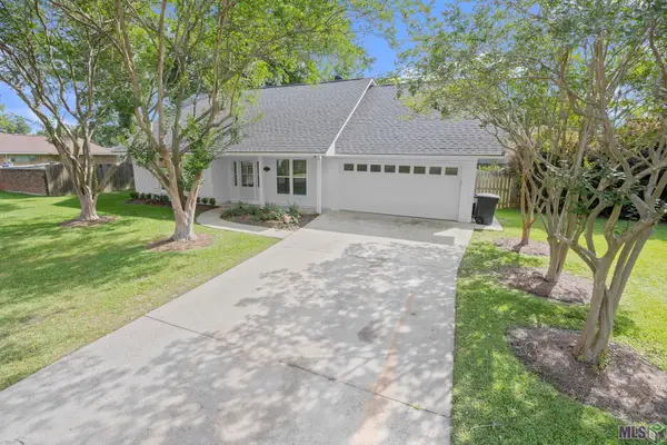 12269 N Lakeview Dr, Saint George, LA 70810