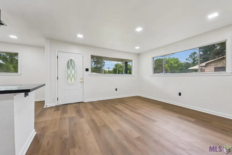 6060 Silverleaf Ave, Baton Rouge, LA 70812 - #2