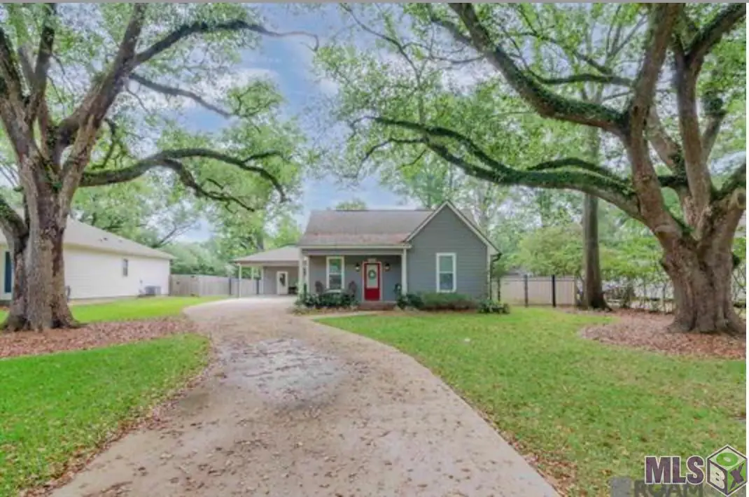 4442 39th St, Zachary, LA 70791 - #1