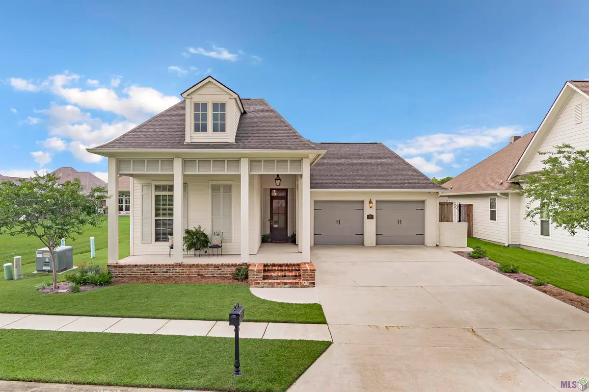 38182 Emery Ln, Prairieville, LA 70769 - #1