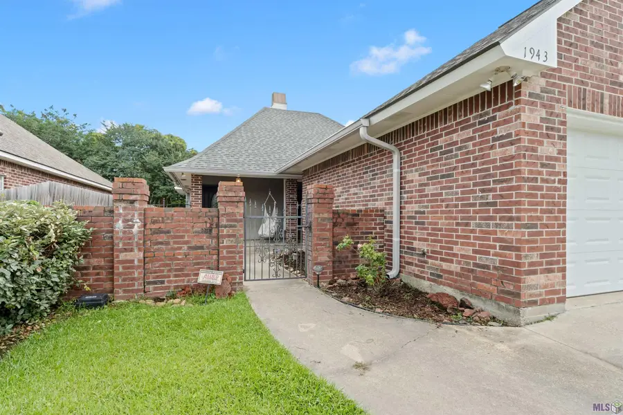 1943 Hunters Way, Baton Rouge, LA 70816 - #2