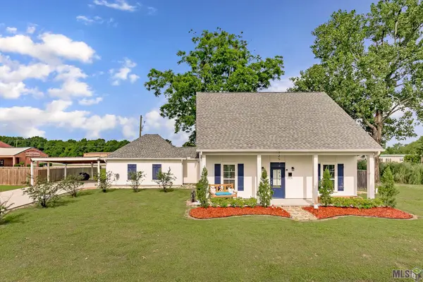 1502 Lamotte Ln, Port Allen, LA 70767