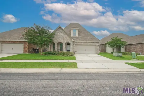 6616 Blue Rose Dr, Baton Rouge, LA 70817