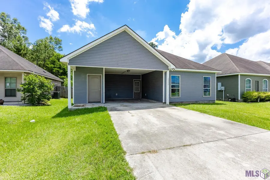 10830 Field Pointe Dr, Denham Springs, LA 70726 - #2