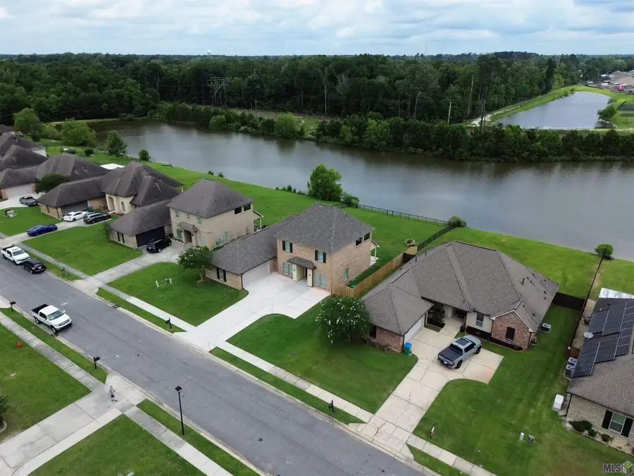 8661 Sandpiper Street, Denham Springs, LA 70706 - #2