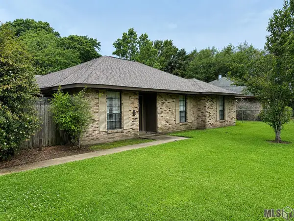 22940 Jade Dr, Plaquemine, LA 70764