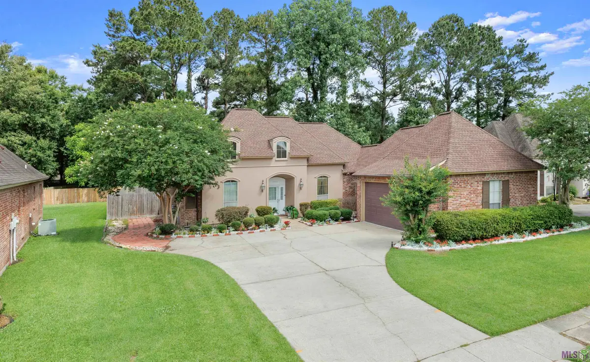 16603 Highland Club Ave, Baton Rouge, LA 70817 - #1