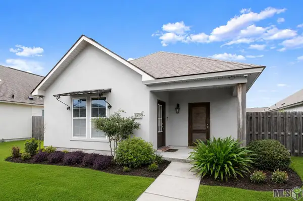 1430 Gardenia Ln, Baton Rouge, LA 70820