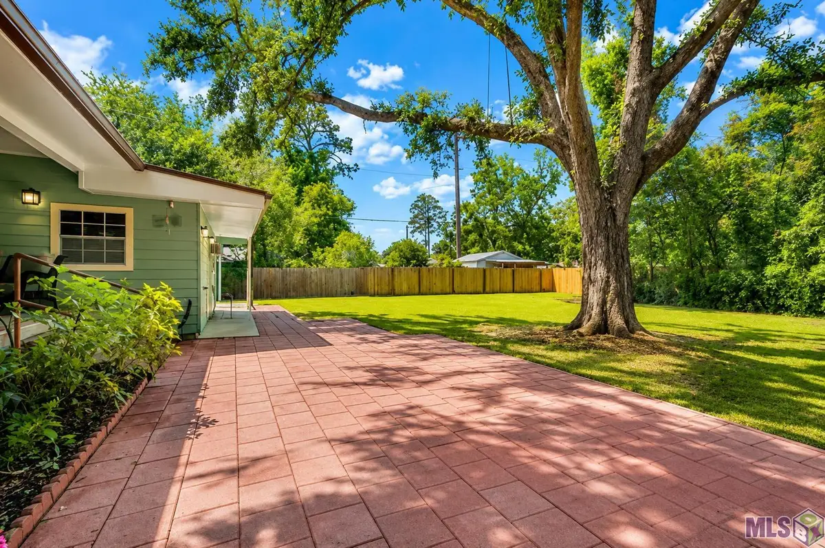 6035 Boone Dr, Baton Rouge, LA 70808 - #1