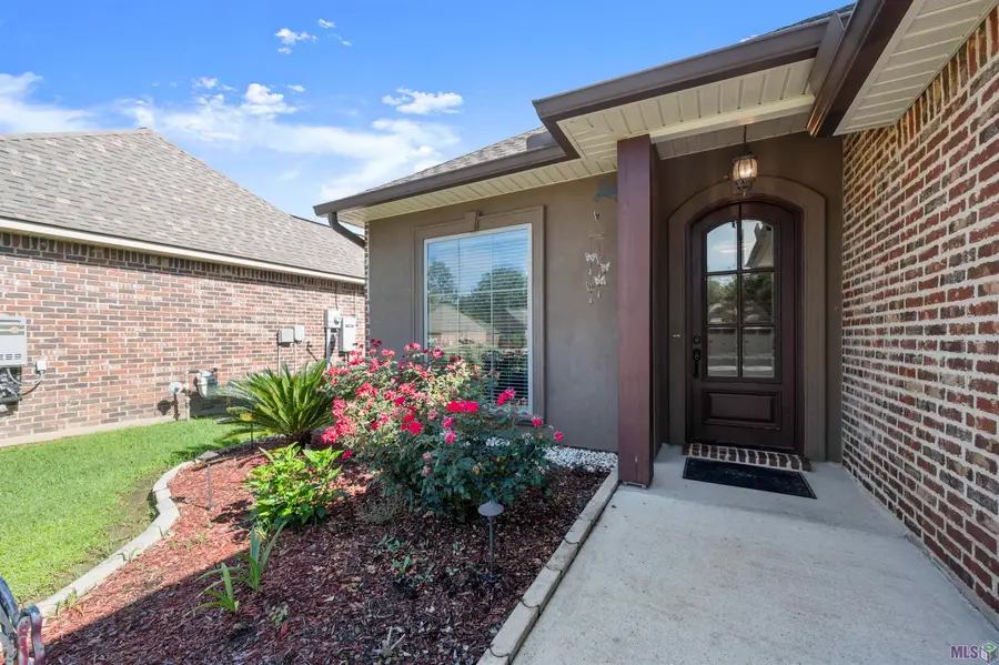 9483 Wyndham Way, Denham Springs, LA 70726 - #2