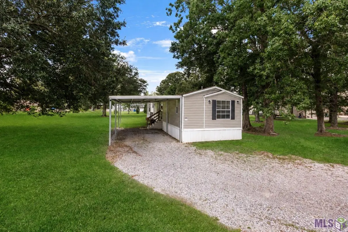 17595 Joe Sevario Rd, Prairieville, LA 70769 - #1