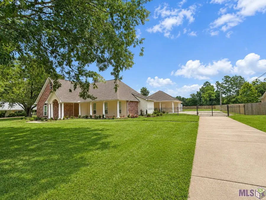 14052 A Poirrier Rd, Gonzales, LA 70737 - #3