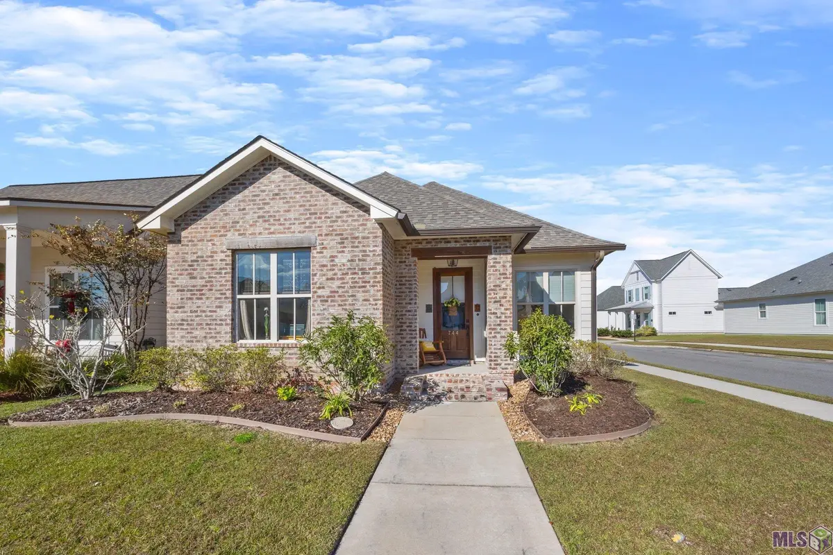 744 Conway Village Blvd, Gonzales, LA 70737 - #1