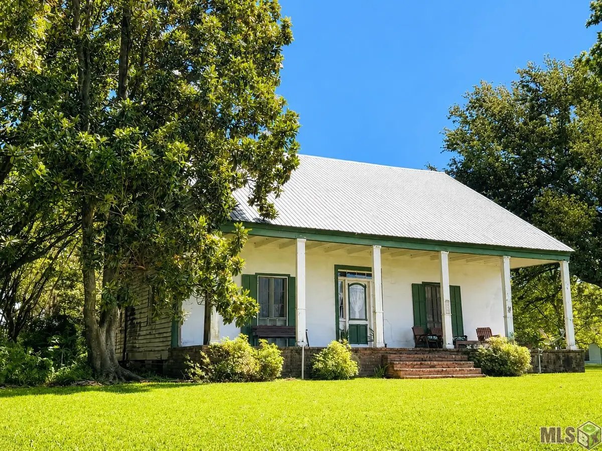 1015 Madison St, Donaldsonville, LA 70346 - #1