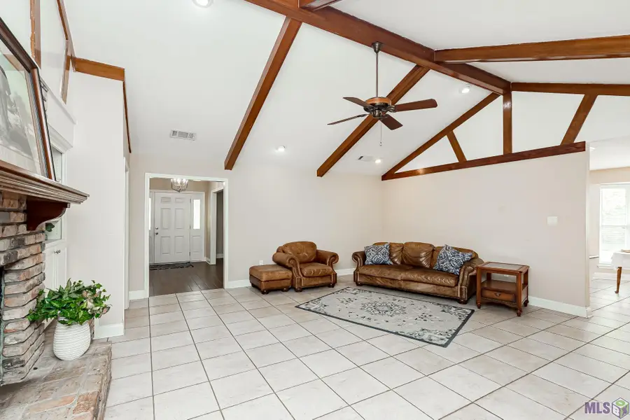 3108 Woodland Ridge Blvd, Baton Rouge, LA 70816 - #2