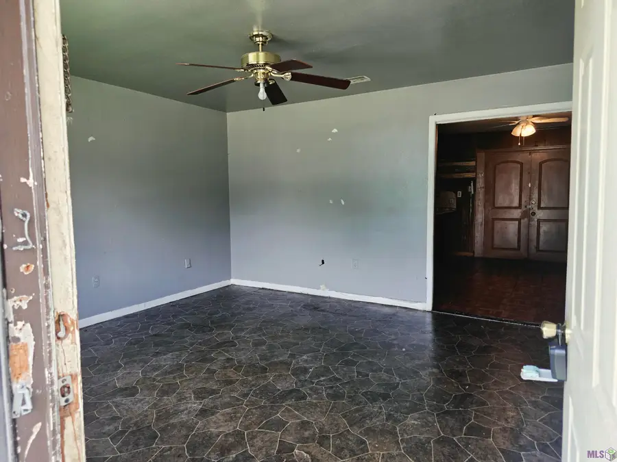 6235 Buttonwood Dr, Baton Rouge, LA 70812 - #2