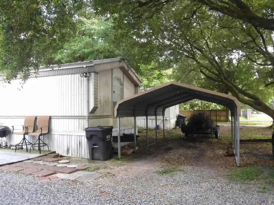 14320 Tiggy Duplessis Rd, Gonzales, LA 70737 - #2
