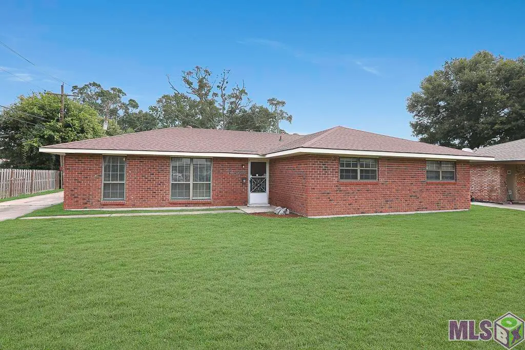 12345 E Robin Hood Dr, Baton Rouge, LA 70815 - #1