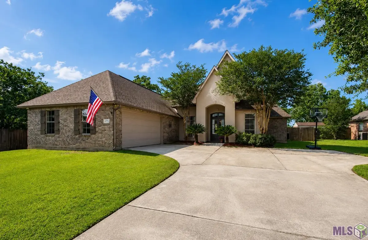 13720 Parkway Dr, Denham Springs, LA 70726 - #1