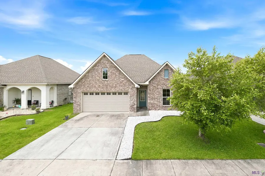 4792 Viola Farms Dr, Addis, LA 70710 - #2