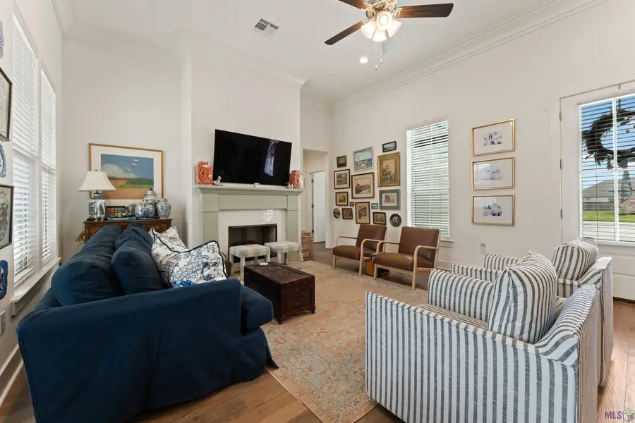 581 White Egret Dr, Saint George, LA 70810 - #3