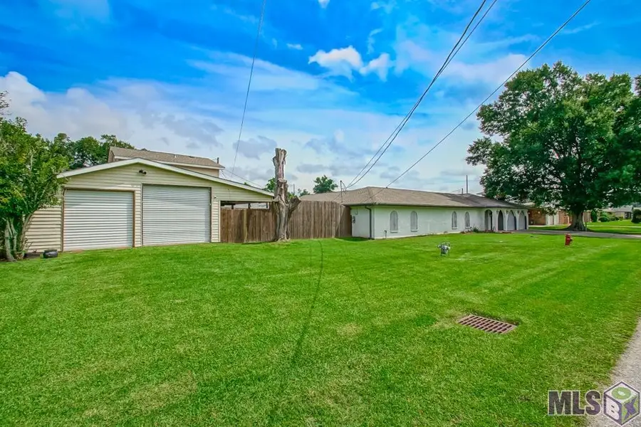 504 Walnut St, Laplace, LA 70068 - #2