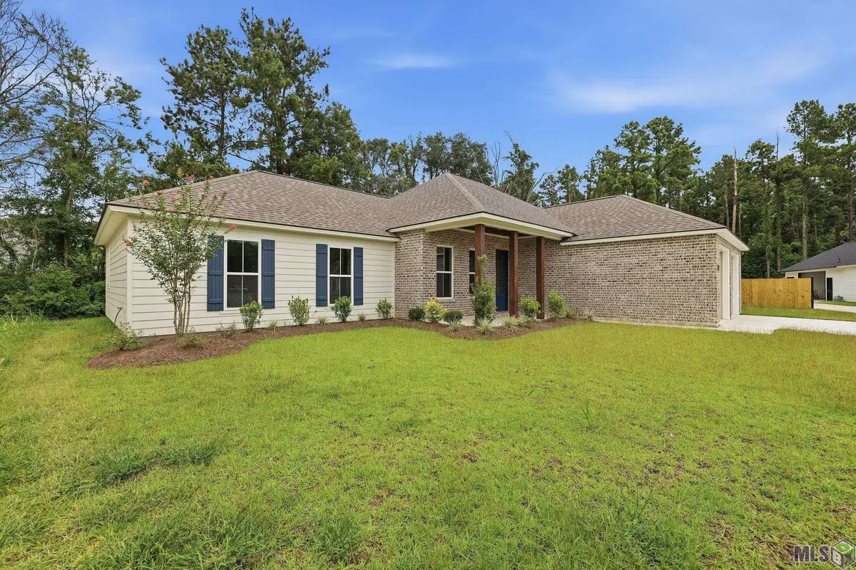 33505 Tenor Dr, Denham Springs, LA 70706 - #1