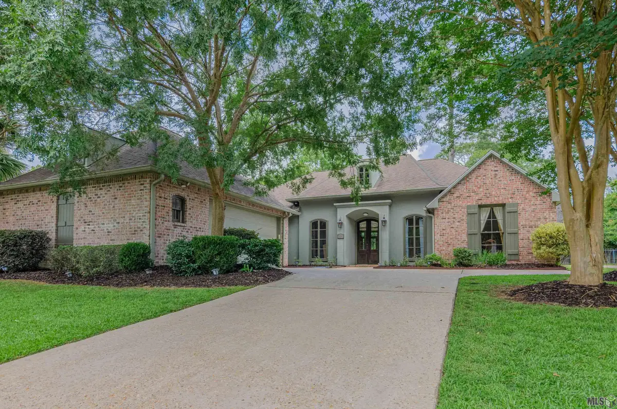 18313 Cedar Line Dr, Baton Rouge, LA 70817 - #1