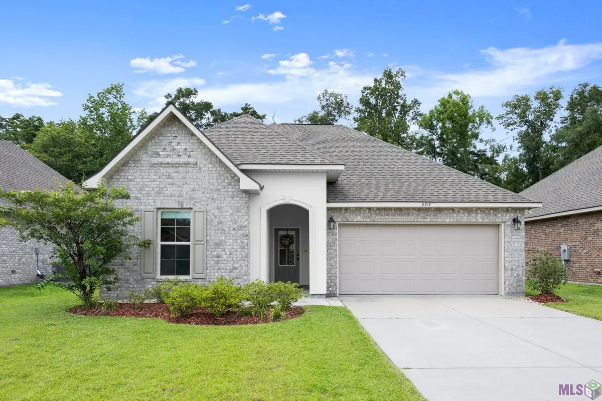 8919 Meadow Sage Dr, Denham Springs, LA 70726 - #1