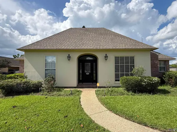 15518 Therese Ct, Prairieville, LA 70769