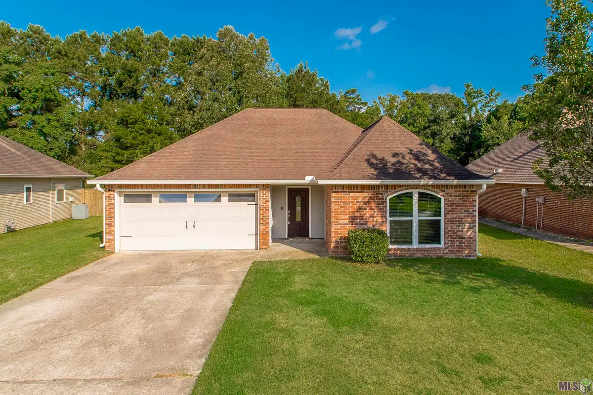 23621 Southpoint Dr, Denham Springs, LA 70726 - #1