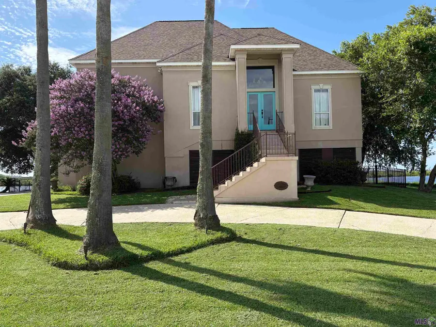 1056 Peninsula Drive, Slidell, LA 70460 - #2