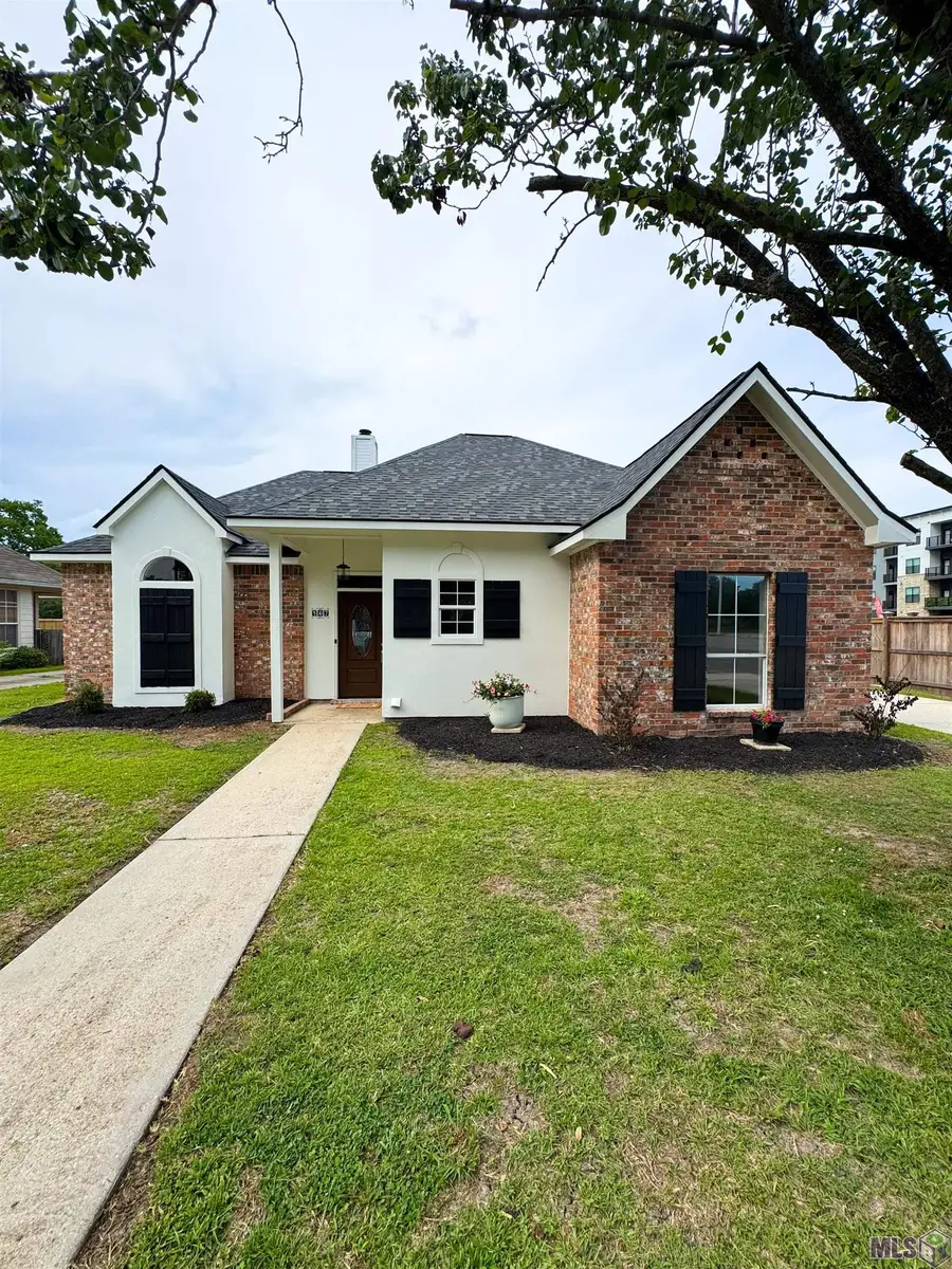 10467 Springcrest Dr, Baton Rouge, LA 70810 - #2