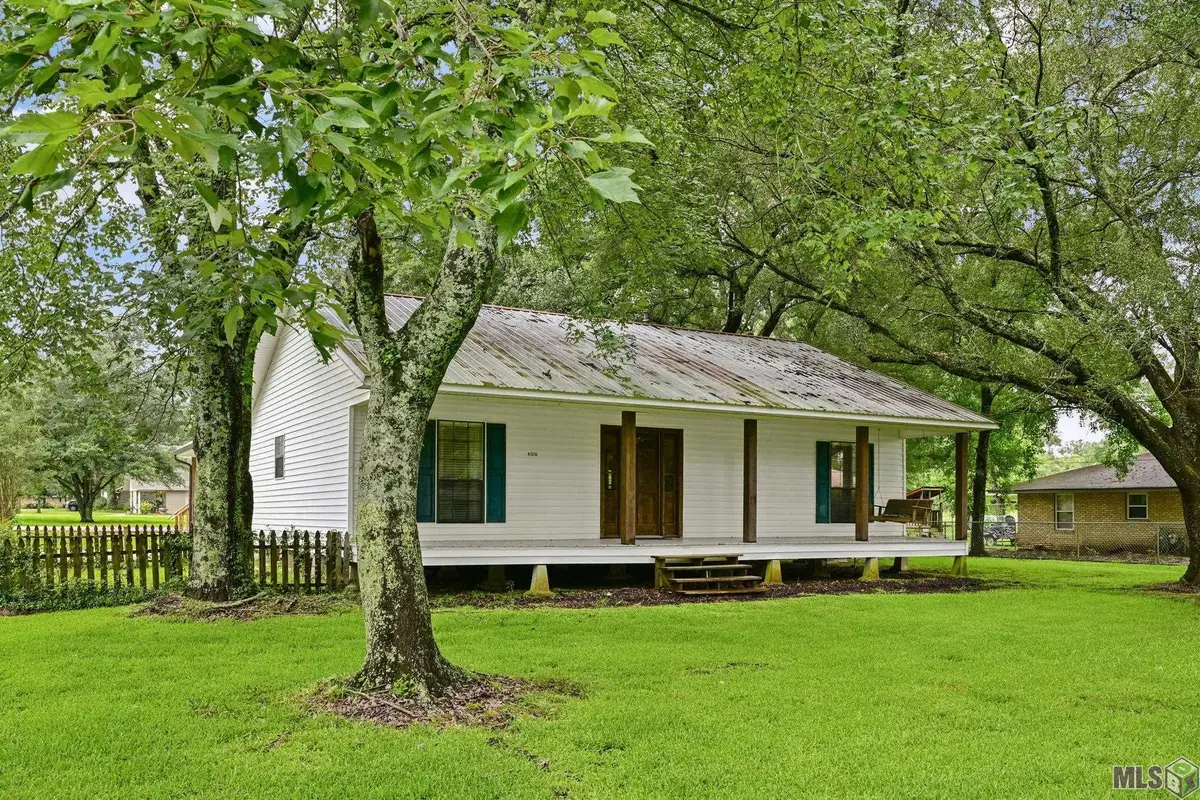 41151 Black Bayou Rd, Gonzales, LA 70737 - #1