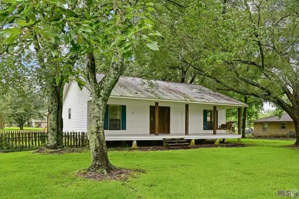 41151 Black Bayou Rd, Gonzales, LA 70737