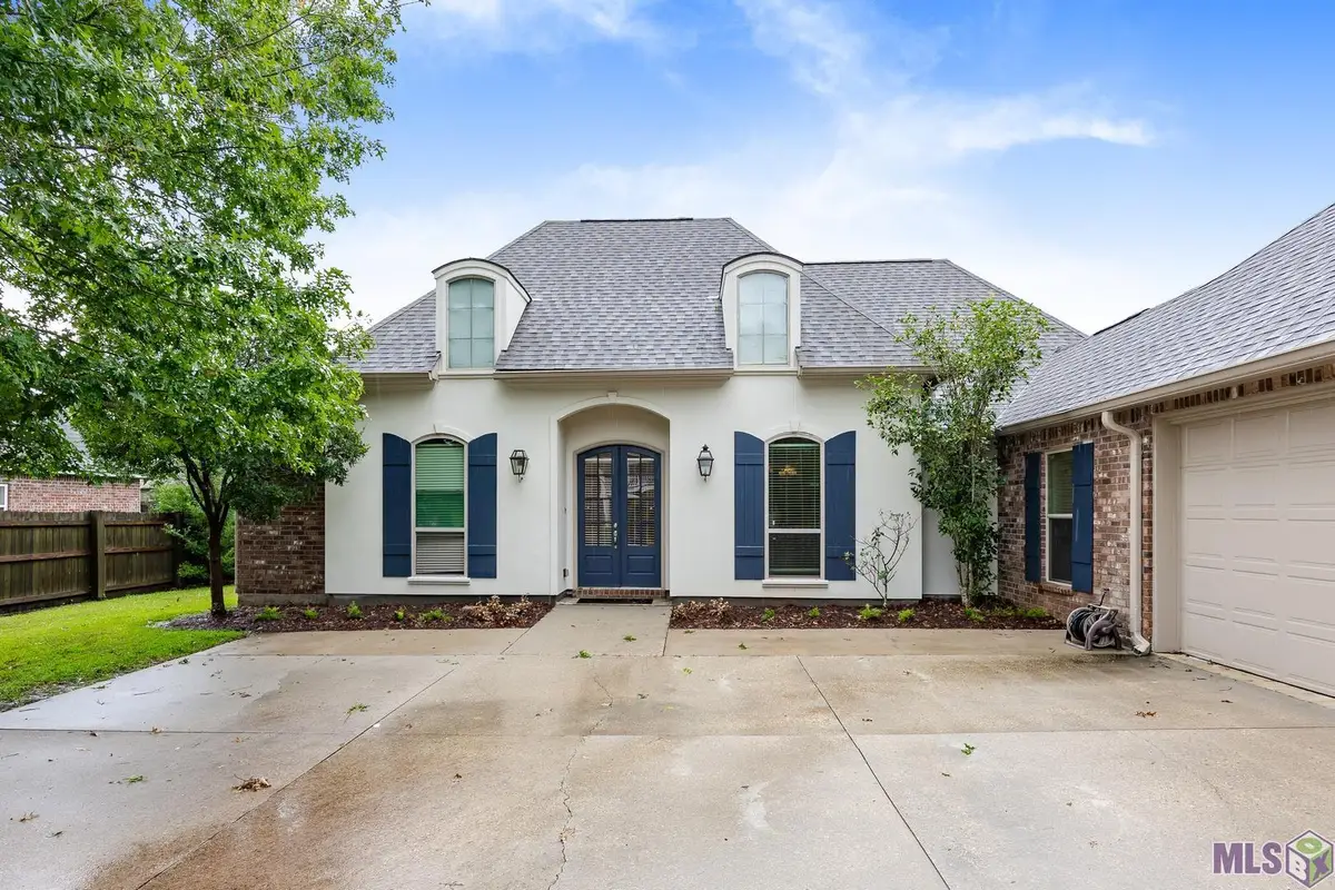 18249 Shadow Creek Ave, Baton Rouge, LA 70816 - #1