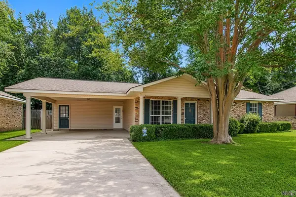 287 E Holly Dr, Baton Rouge, LA 70819