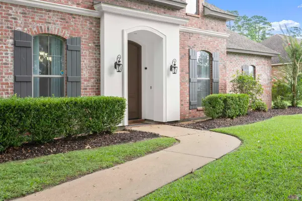 10733 Carol Lynn Rd, Denham Springs, LA 70726