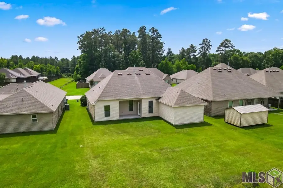 13802 Fig Dr, Denham Springs, LA 70726 - #3