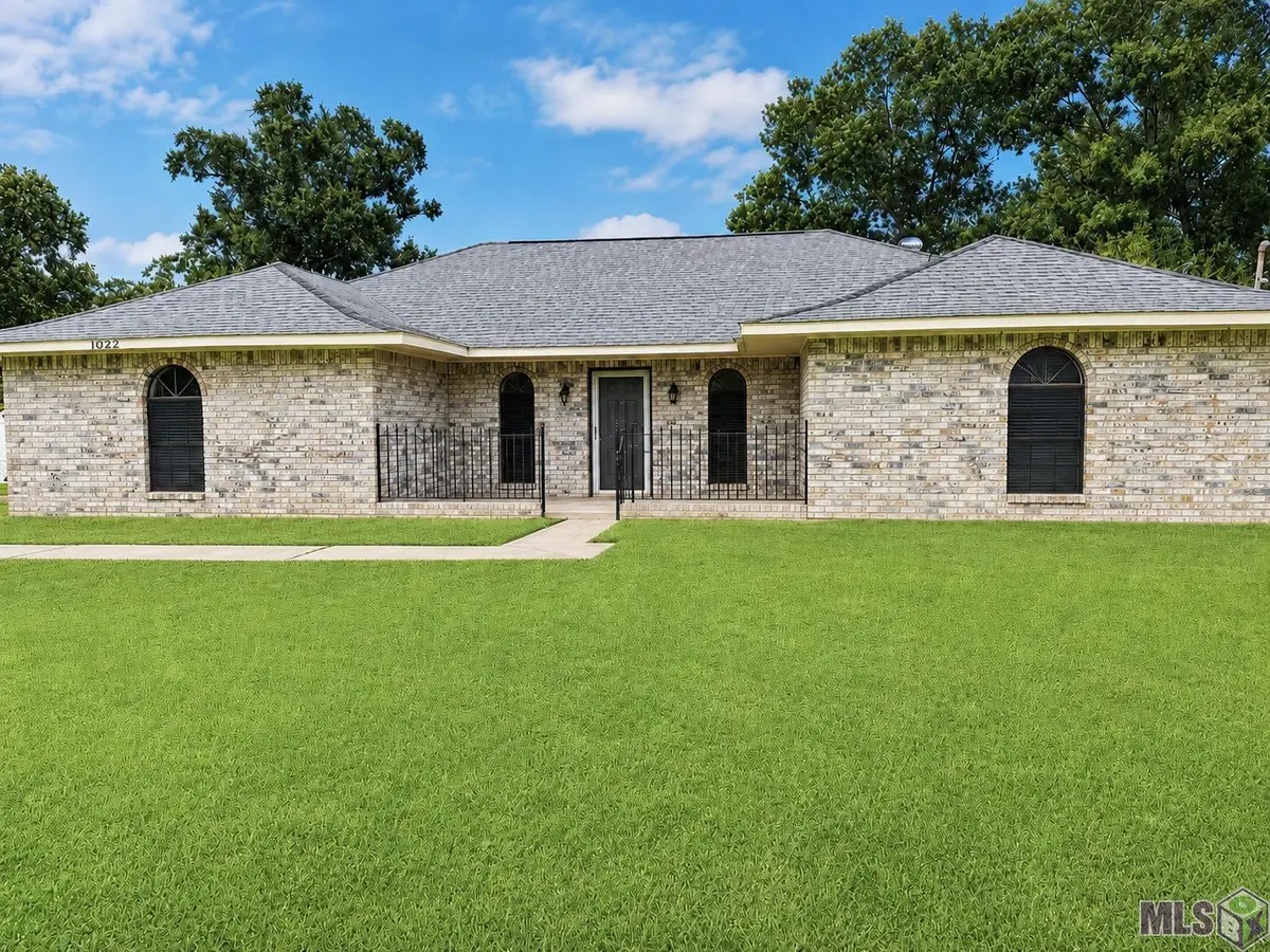 1022 N Janice Ave, Gonzales, LA 70737 - #1