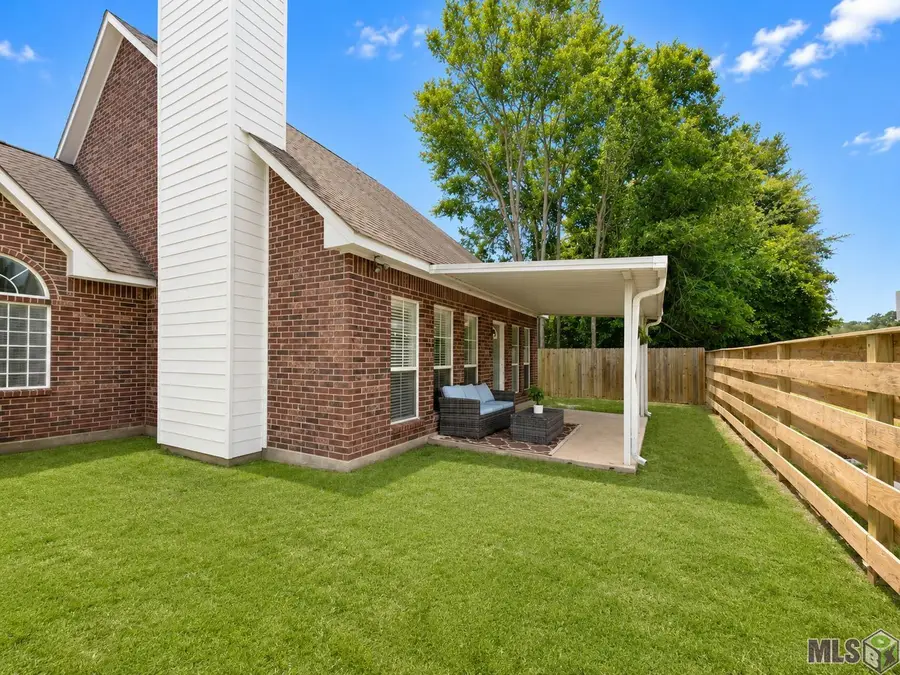7943 Tara Dr, Denham Springs, LA 70726 - #3