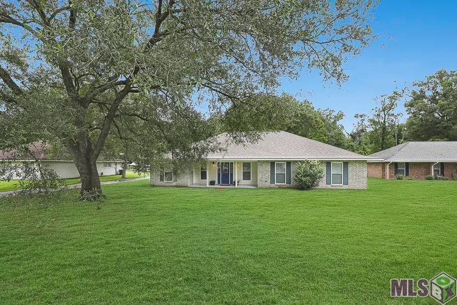 11052 Buxton Rd, Saint Amant, LA 70774 - #2